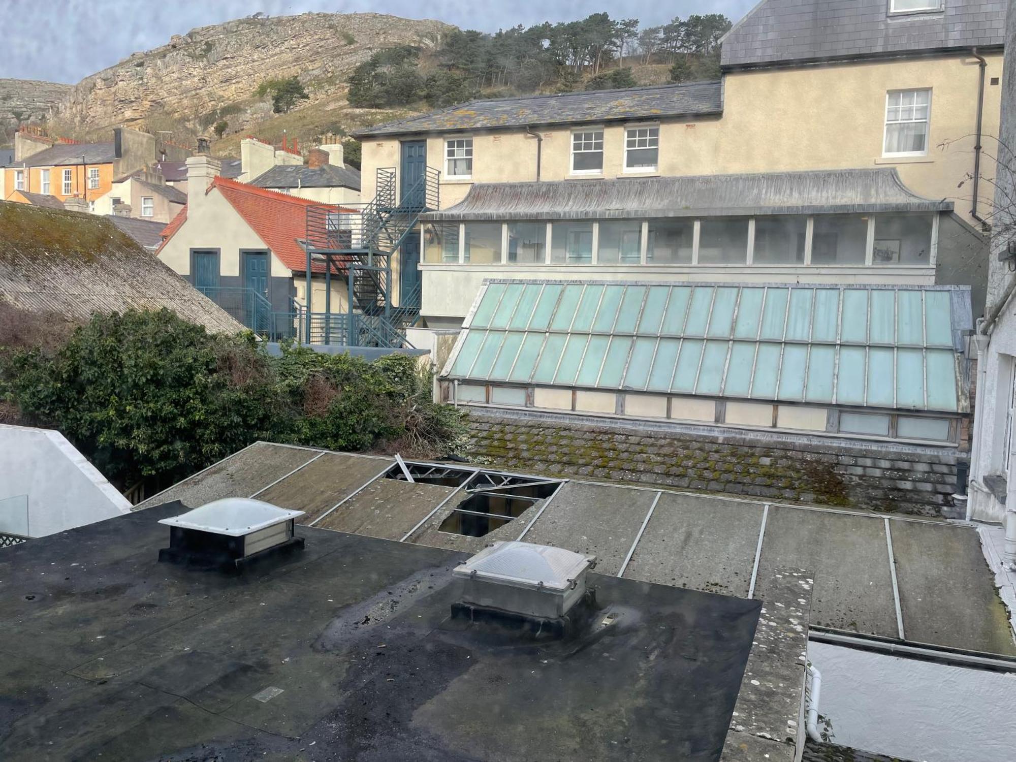 The Wildings Hotel & Tudno'S Restaurant Llandudno Exterior foto